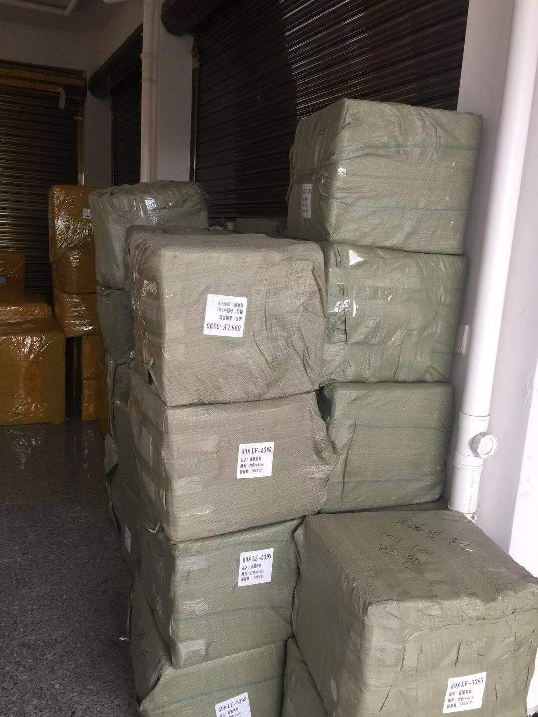 Пластиковые держатели