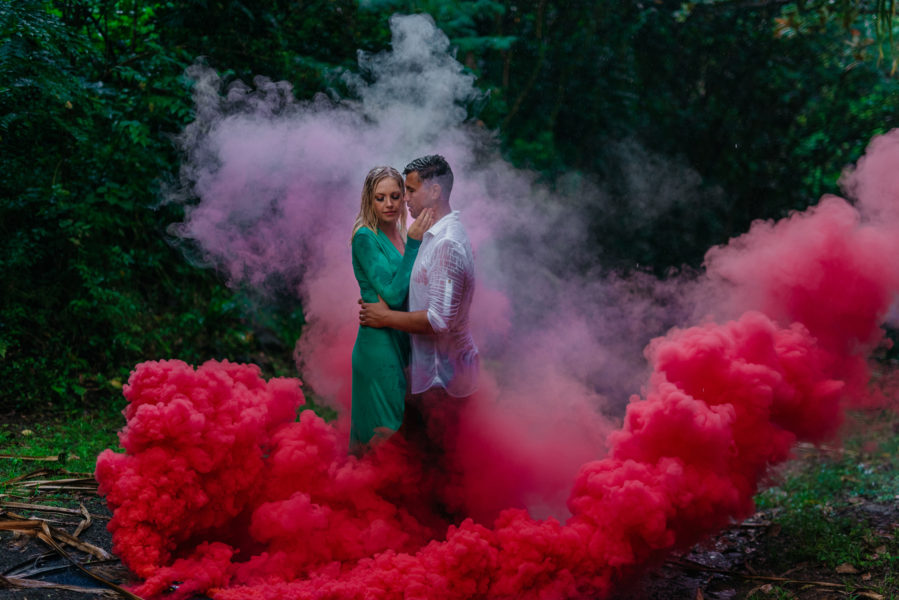 Цветной дым